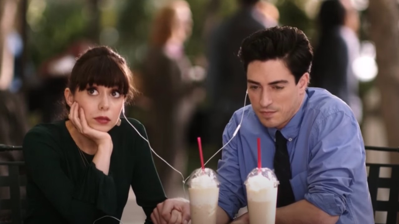 Cristin Milioti and Ben Feldman in A to Z