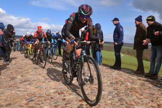 Ella Harris (Canyon-SRAM) on the cobbles at the 2019 Ronde van Drenthe