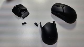 HyperX Pulsefire Saga Pro modular mouse