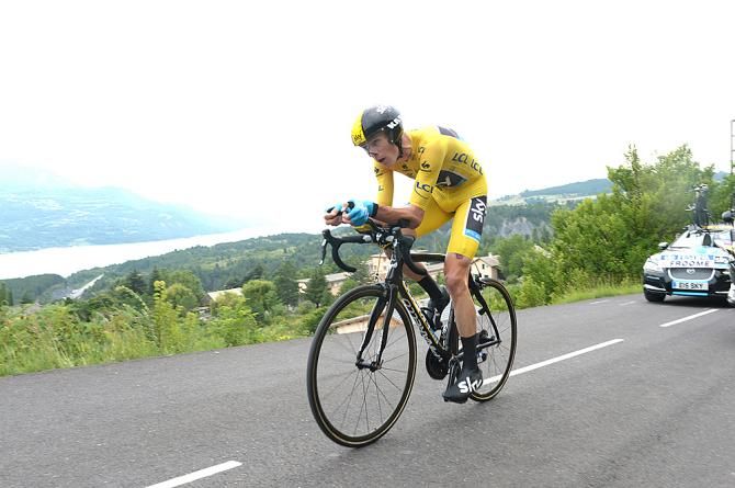 Christopher Froome (Sky) before swapping to his aero bike