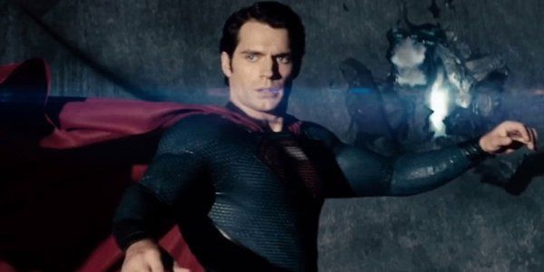 What Christopher Nolan Refused To Let Zack Snyder Put In Man Of Steel ...