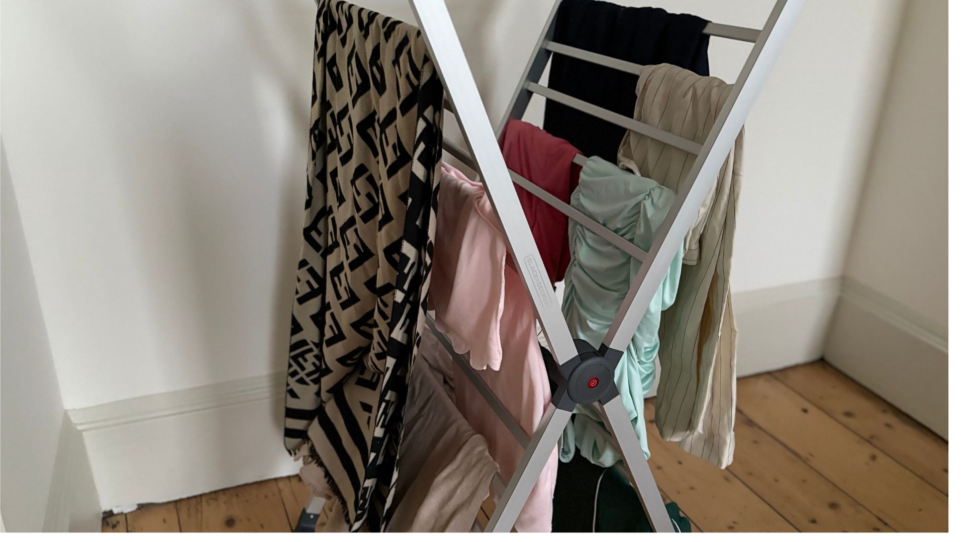 Testing the Black + Decker X Frame Folding Heated Airer