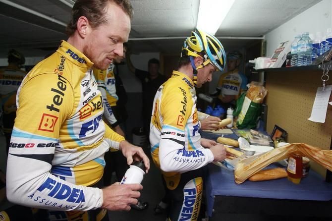 Time for Thijs Al to fuel up during Telenet-Fidea's training camp on Mallorca