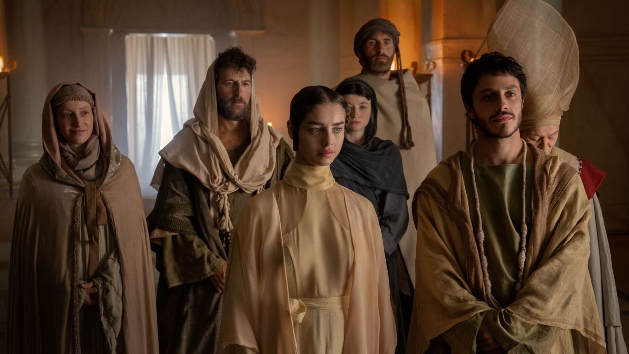 Ensemble, Ori Pfeffer, Susan Brown, Noa Cohen, Ido Tako and Hilla Vidor in Mary