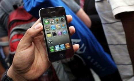 Will the iPhone soon be available for Verizon customers?