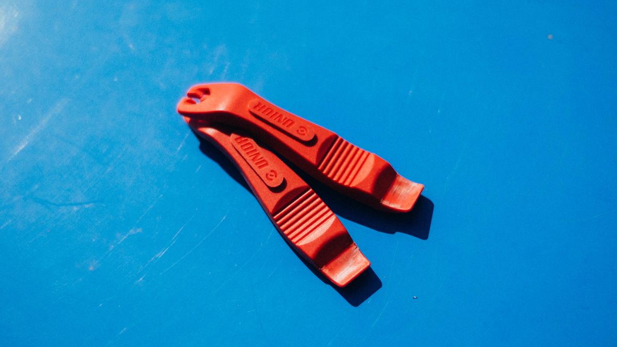 Best tyre levers 2023 Small but essential tools for every ride