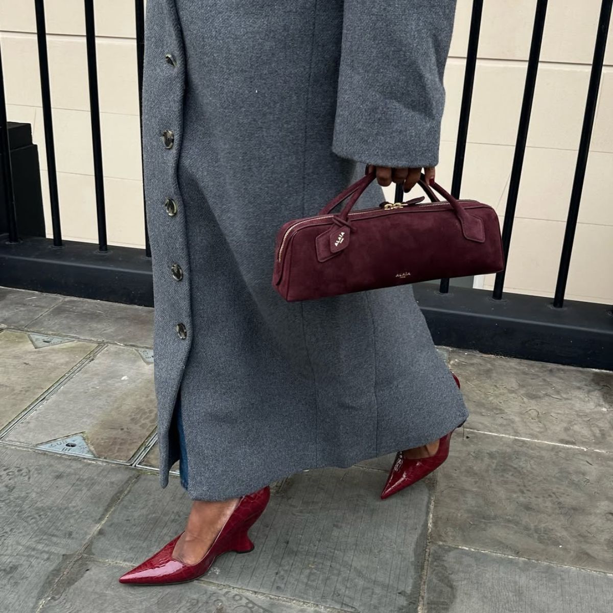 @nlmarilyn carries an Alaïa top-handle bag