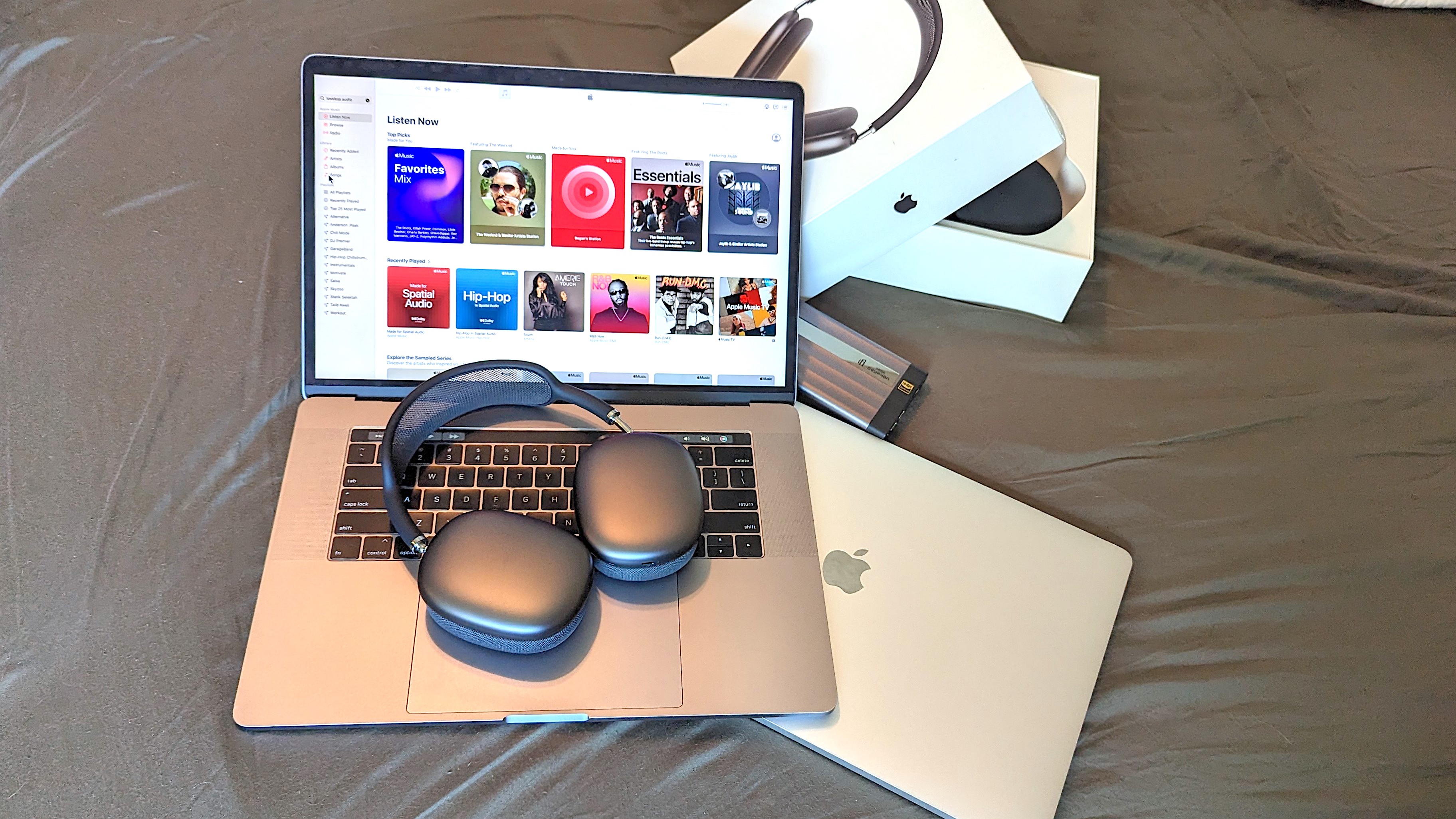 Headphones for a online macbook air