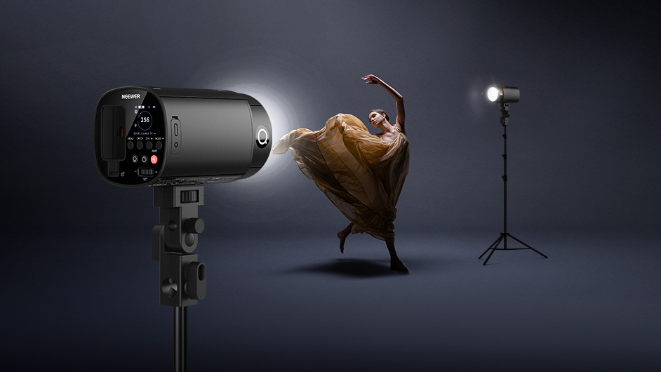 Neewer Q120 strobe light