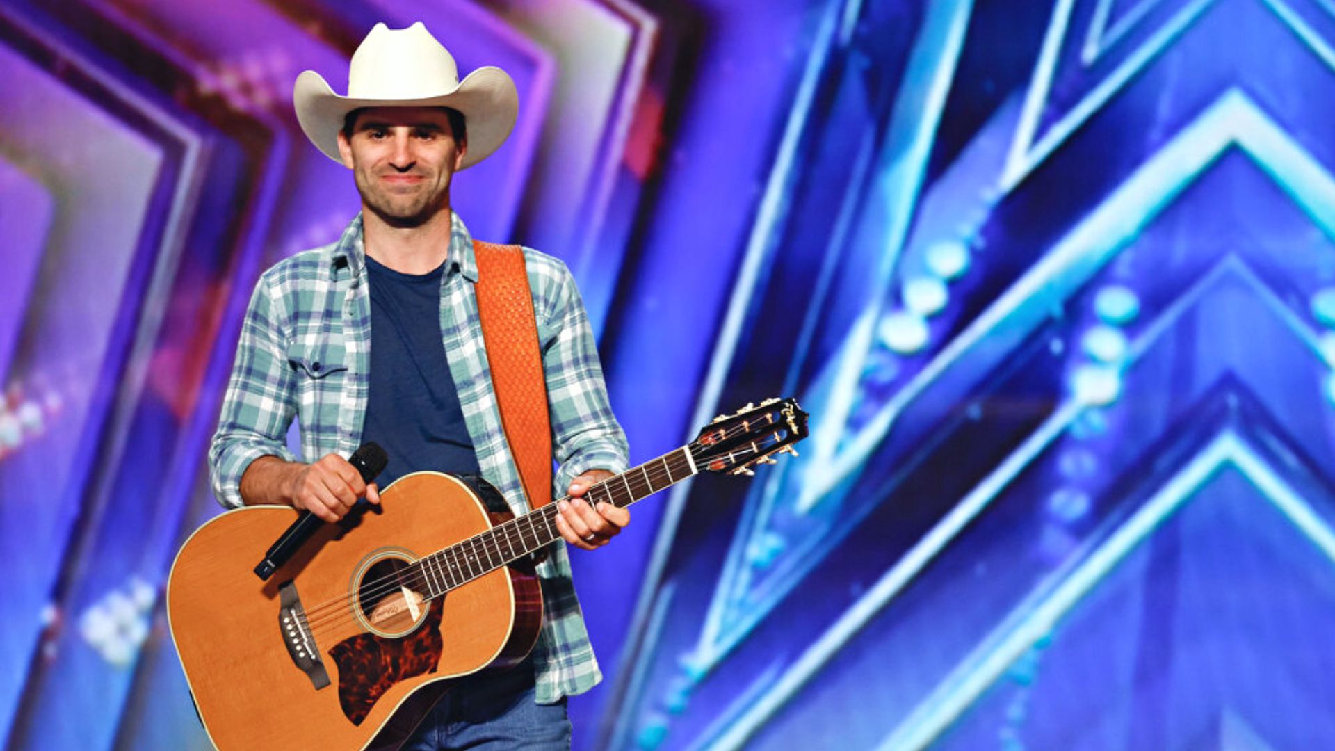 AGT country singer Mitch Rossell wows with tribute to father