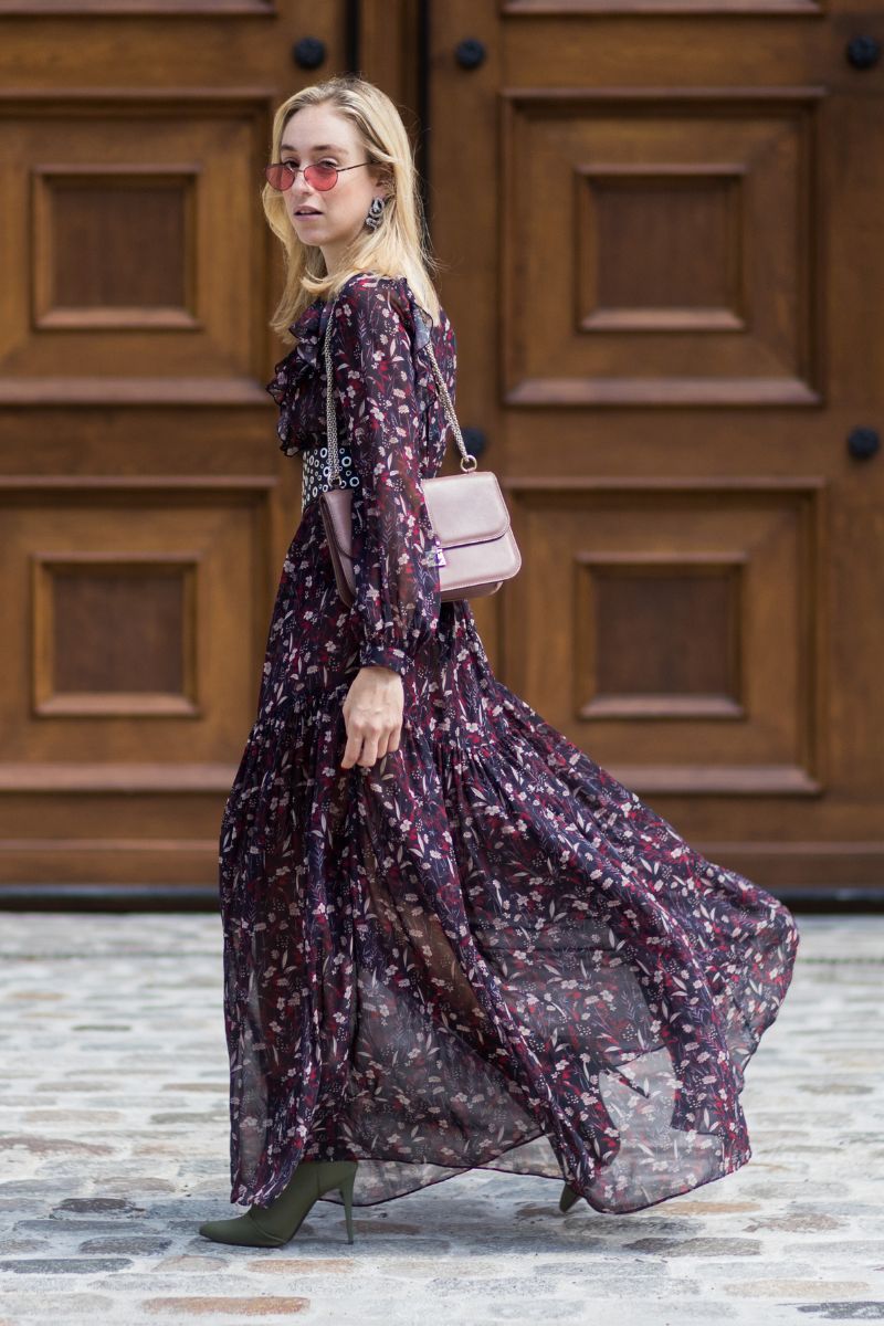 how to wear heeled booties
