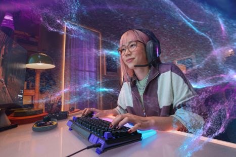 Logitech G512 X press image