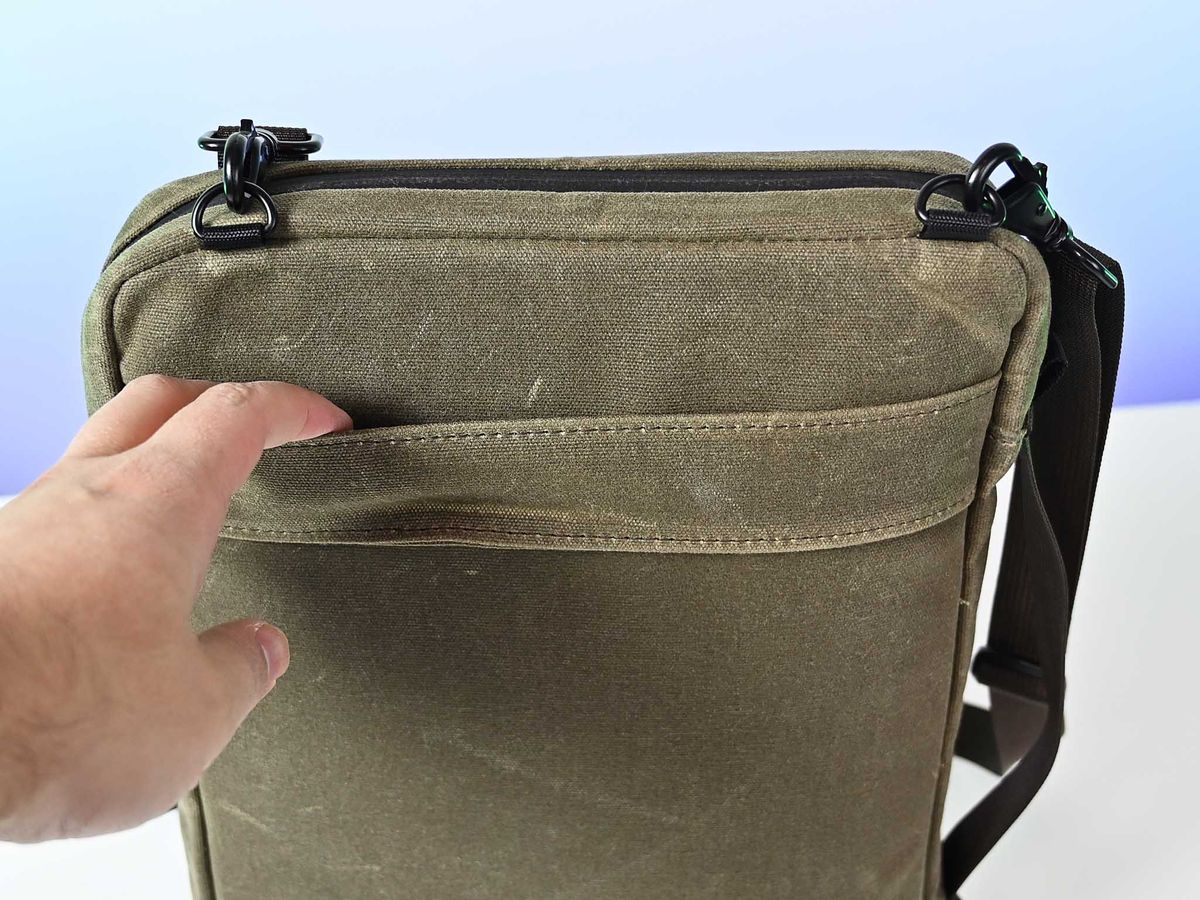Waterfield Designs Tech Folio Plus