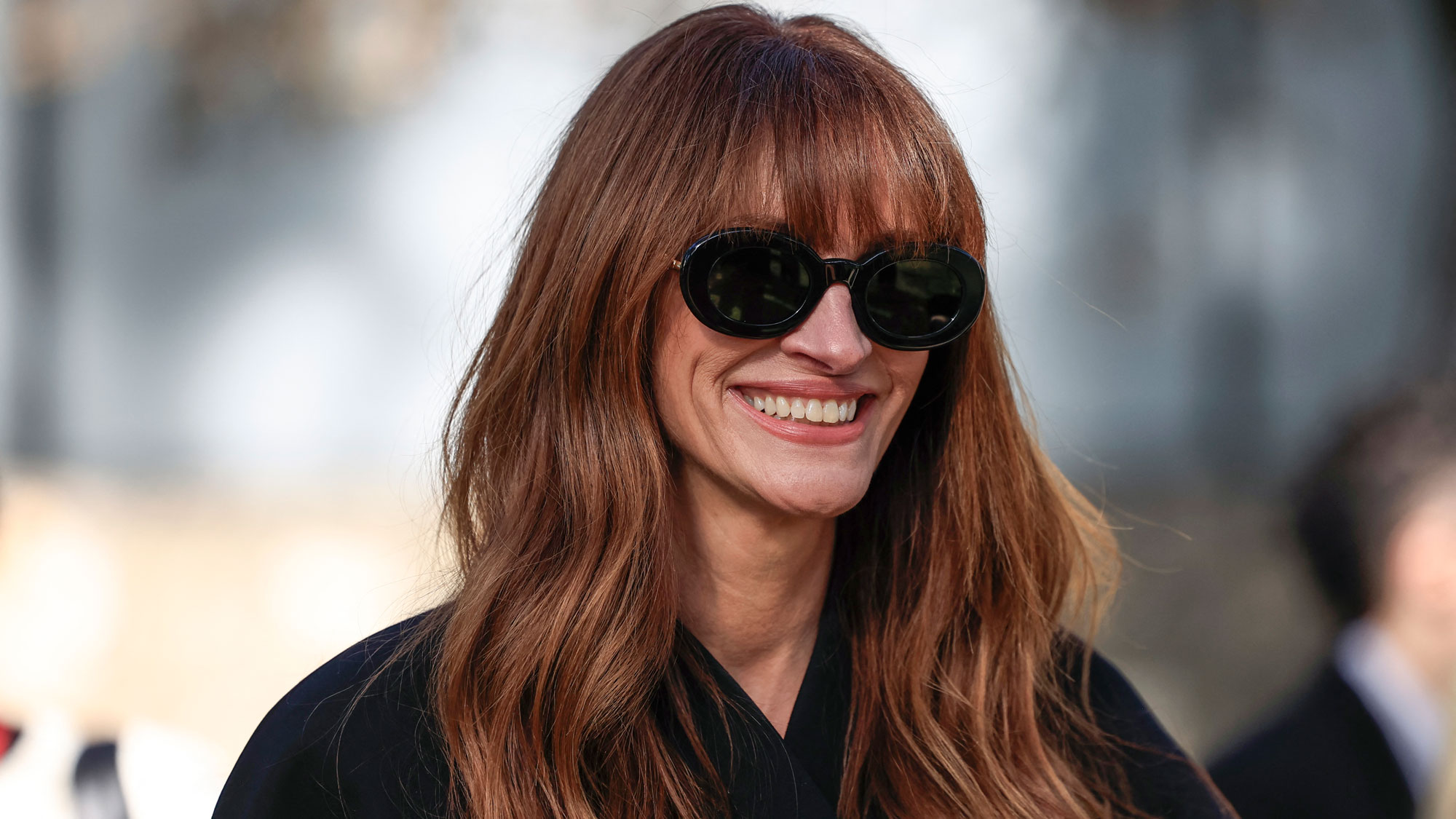 Julia Roberts wears Superga sneakers