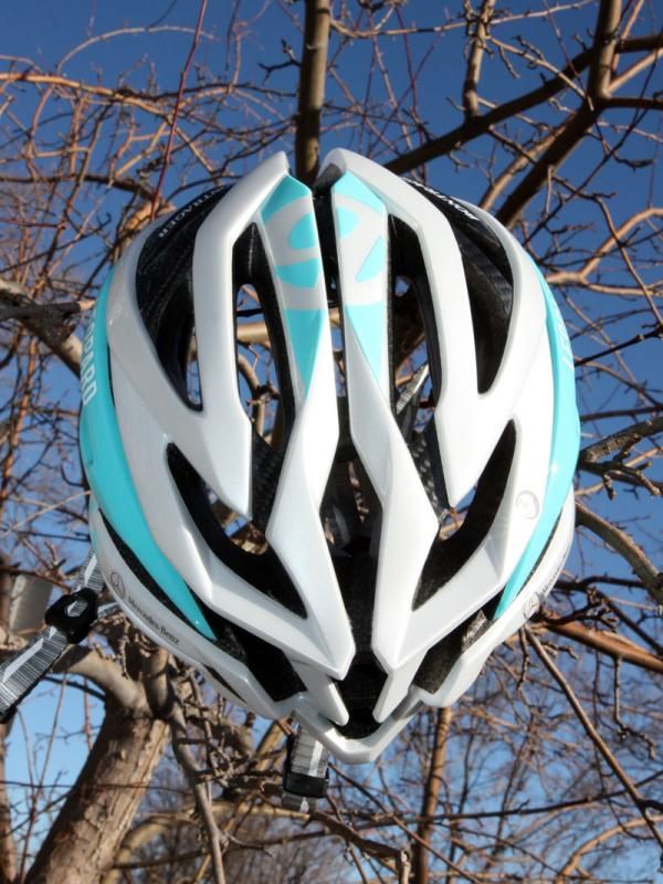 Bontrager claims the Oracle is not only cool and comfortable but also more aerodynamic than the competition based on its own wind tunnel testing.
