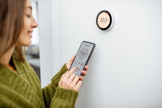 using a smart themostat to control the heating