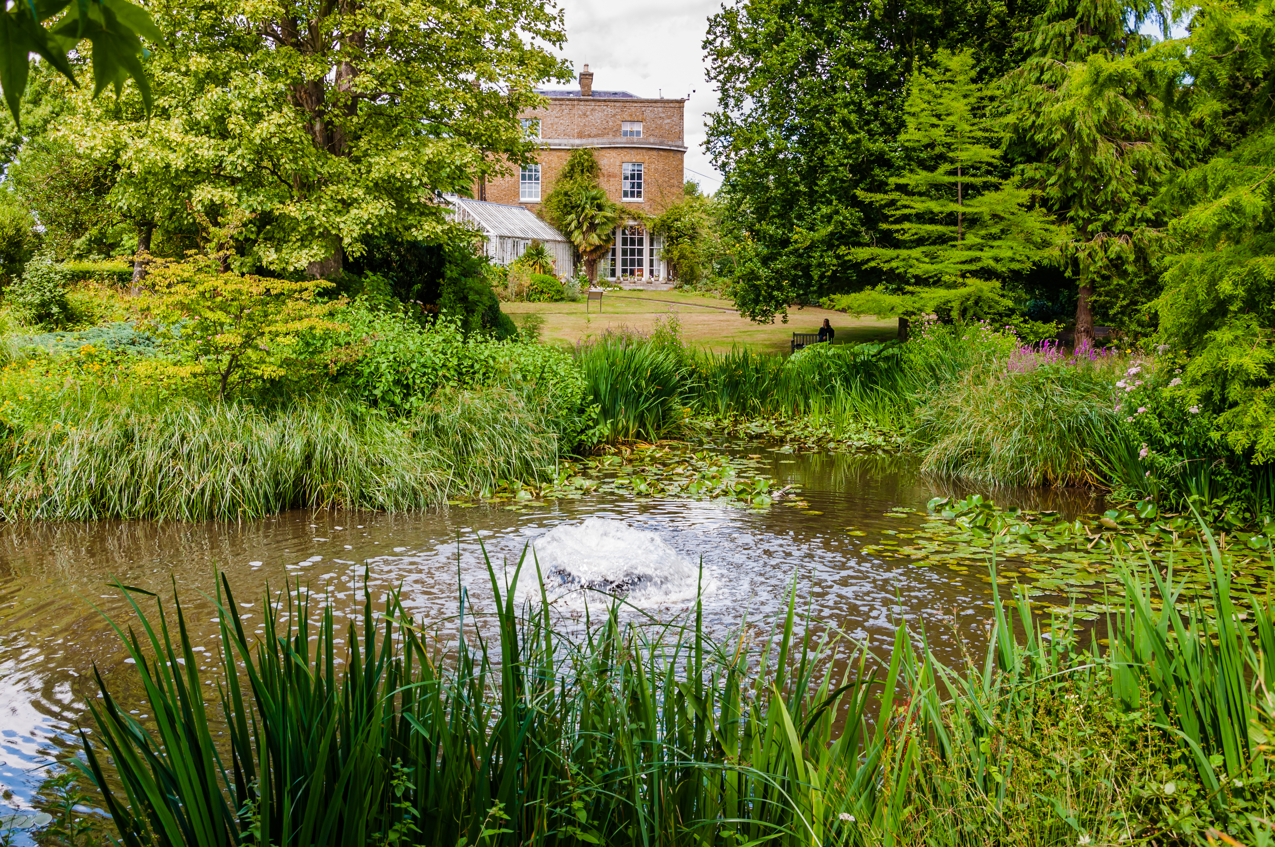 Myddleton House Gardens