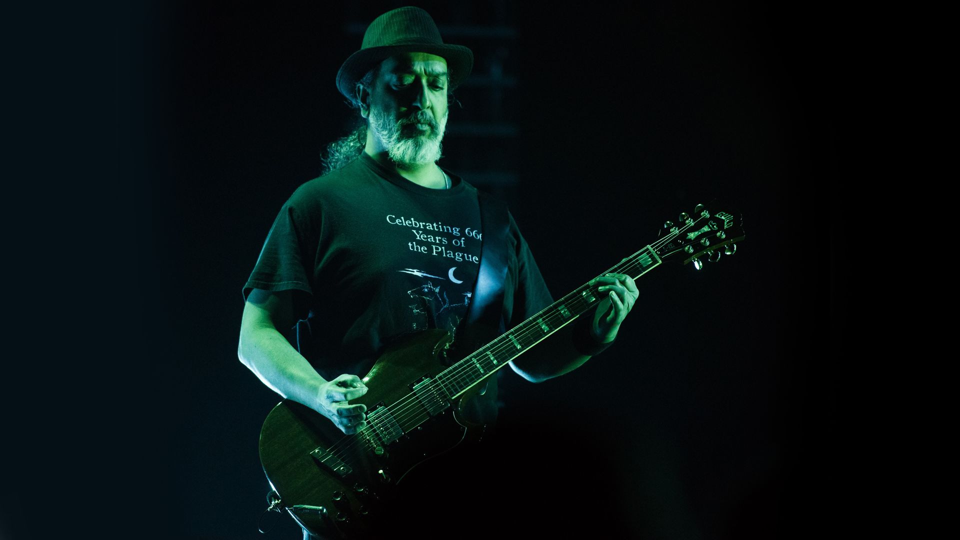 Kim Thayil explains how buying a Guild S100 as a teenager influenced
