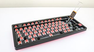 Removing the switches from the IROK FE75Pro mechanical keyboard