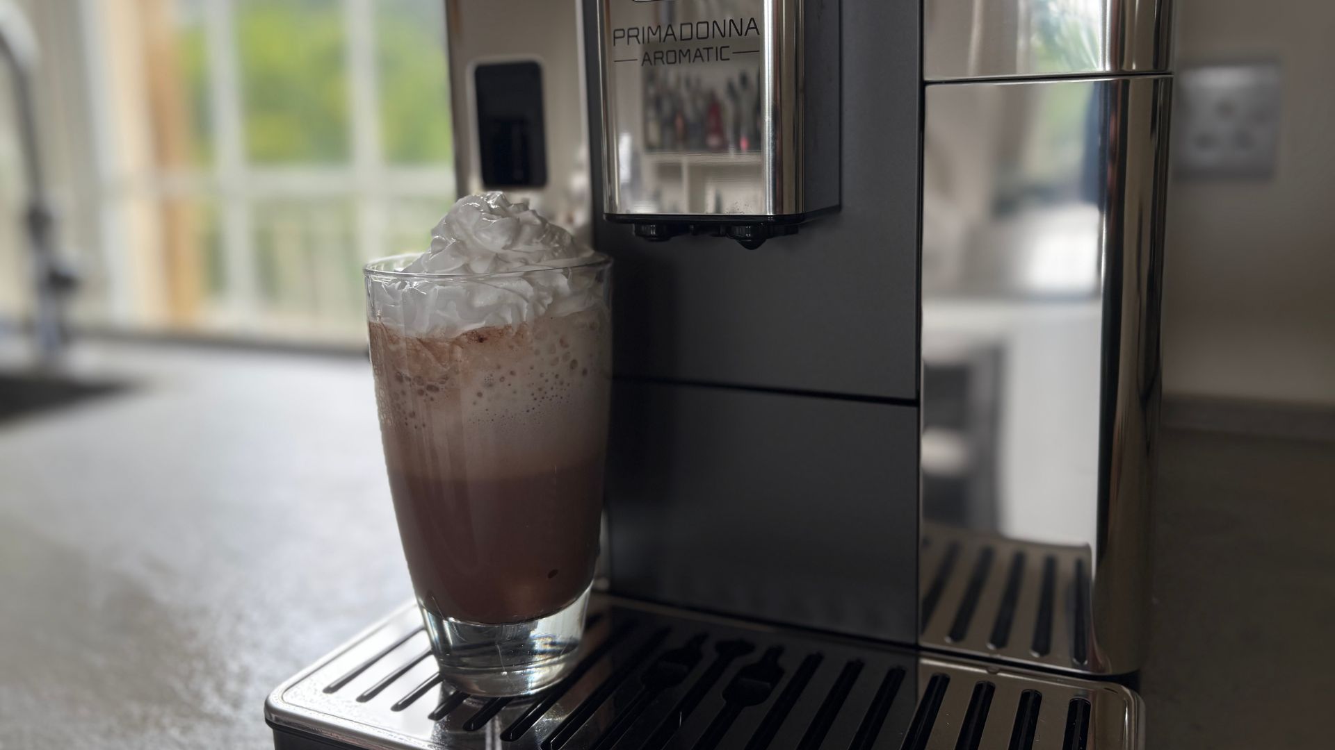 Testing the De&#039;Longhi Primadonna Aromatic Coffee Machine