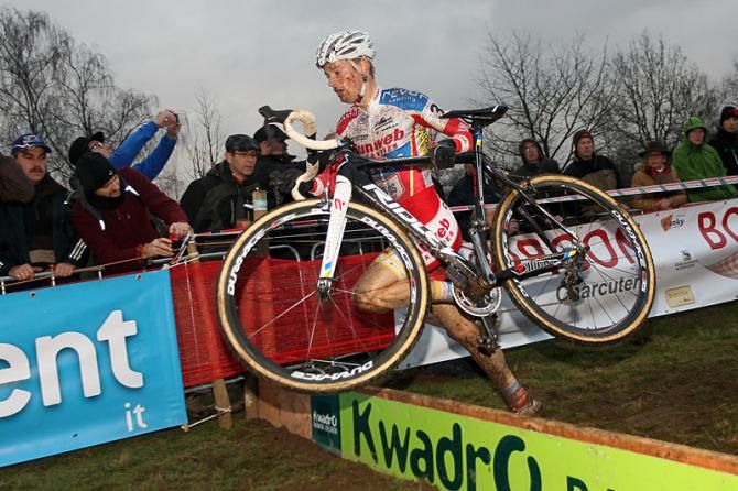 Kevin Pauwels runs his way to second place