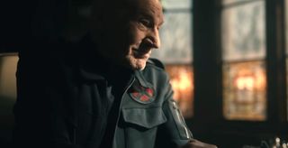Professor X holding Magneto's hand in the Avengers: Doomsday teaser.