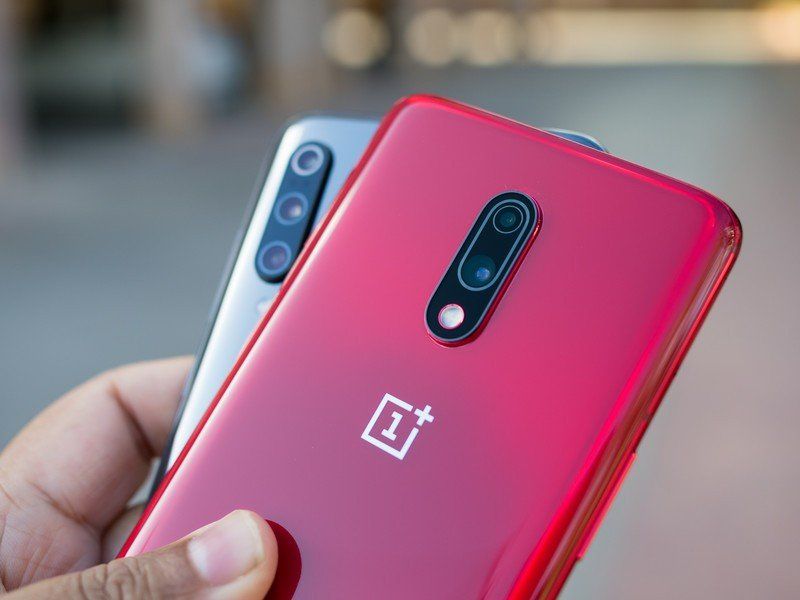 OnePlus 7 vs. Xiaomi Mi 9