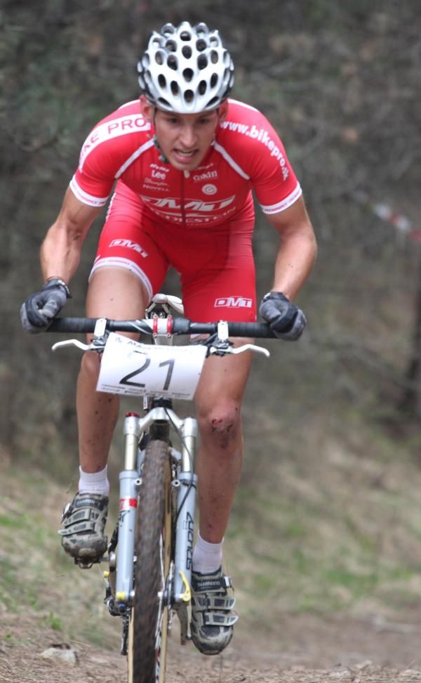 Slovakian rider, Martin Haring (CK Branska Bystrica) rides up the Roots section