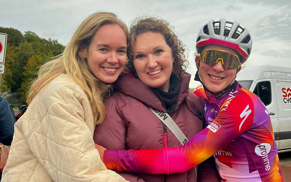 Amy Pieters (centre) with Anna van der Breggen and Christine Majerus back in October 2024