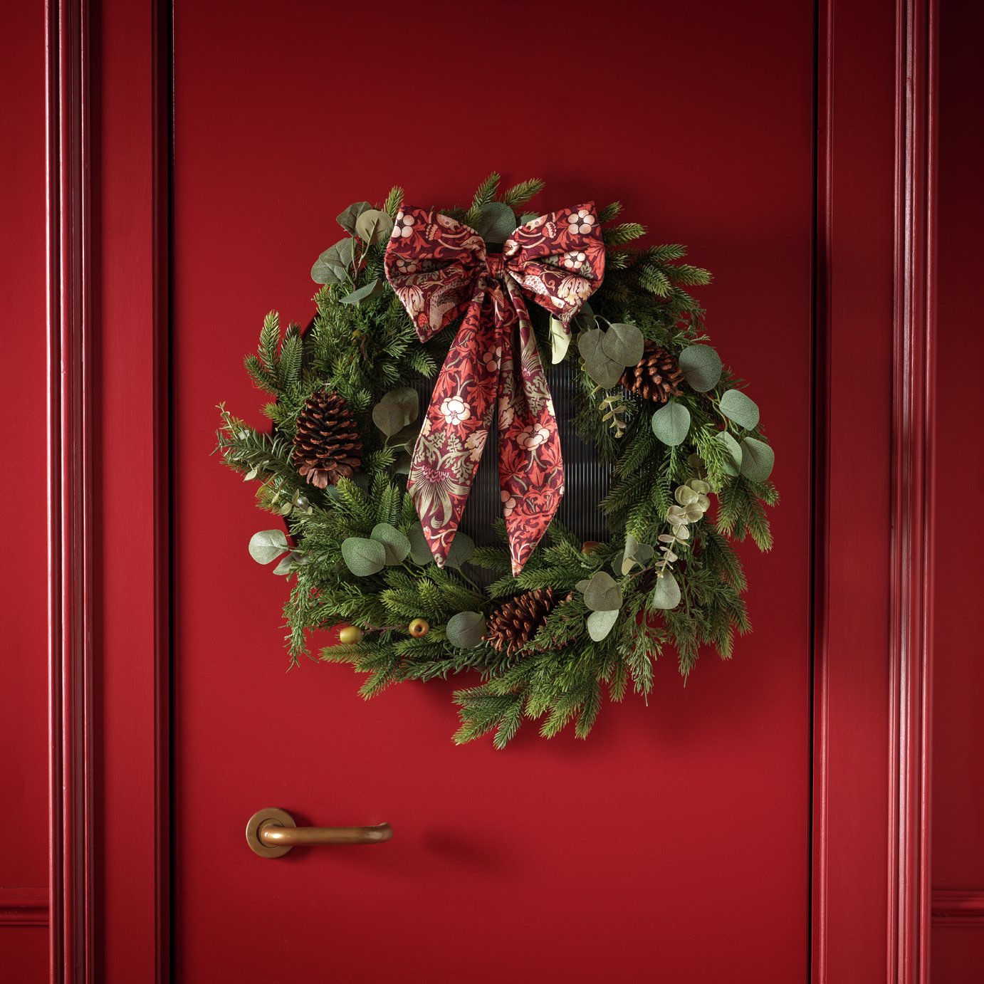 Habitat X Morris &amp;amp; Co. Printed Bow Botanical Christmas Wreath