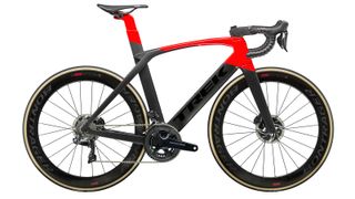 This is Trek's first aero bike with disc brakes, the Madone SLR 9 Disc