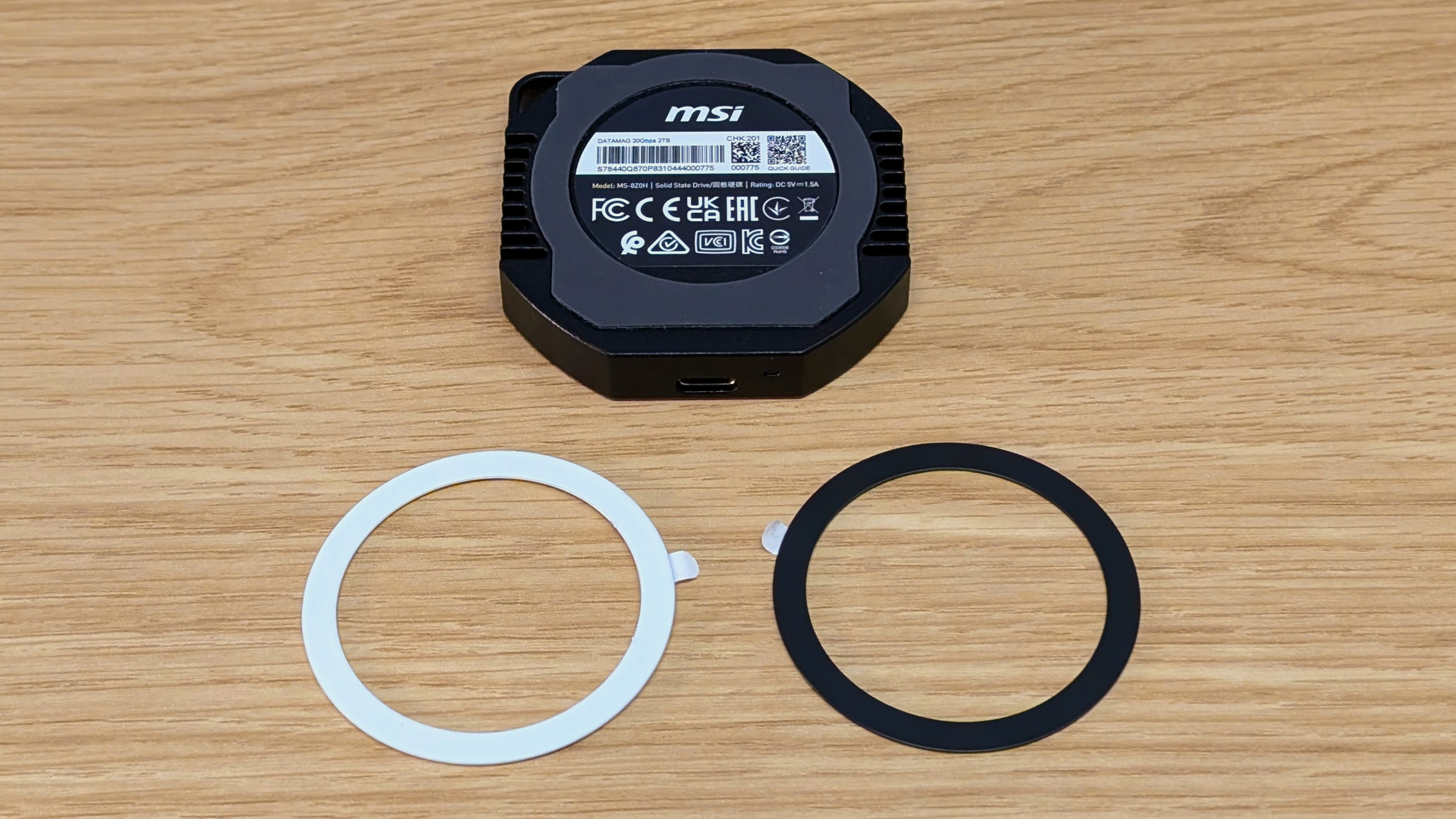 MSI Datamag portable SSD and magnetic rings