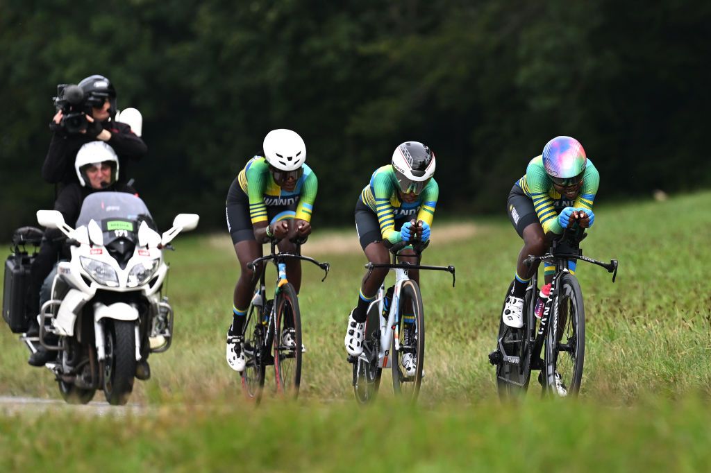 ZURICH SWITZERLAND SEPTEMBER 25 Diane Ingabire Xaverine Nirere and Valentine Nzayisenga of Team Rwanda sprint during the 97th UCI Cycling World Championships Zurich 2024 Mixed Relay Team Time Trial a 537km one day race from Zurich to Zurich on September 25 2024 in Zurich Switzerland Photo by Tim de WaeleGetty Images