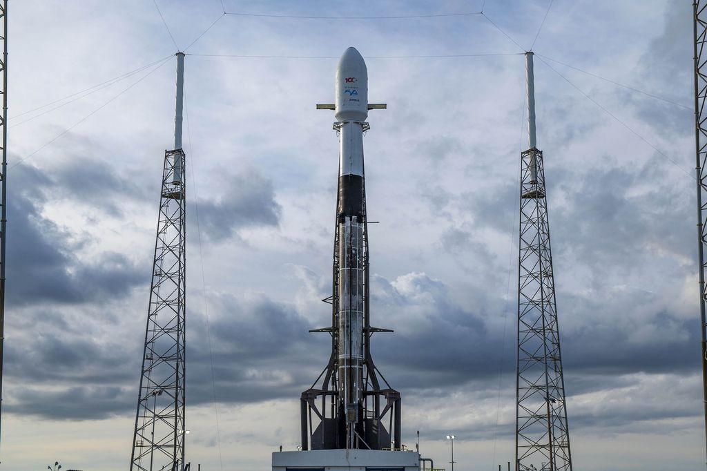 Here's how to watch SpaceX launch new Starlink satellites on a used rocket tonight