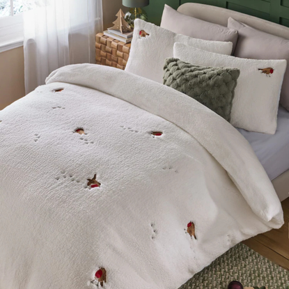 White Christmas Robin Fleece Duvet Cover and Pillowcase Set