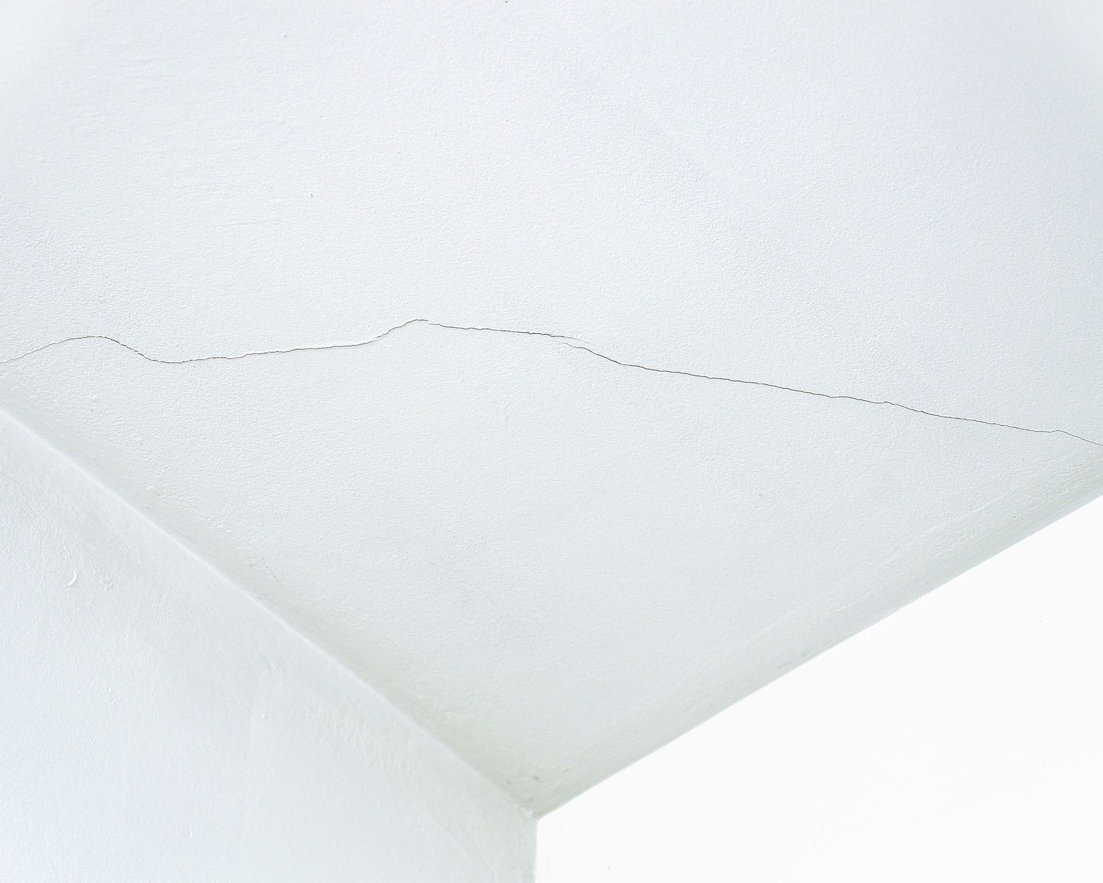 Why is my ceiling cracking? Homes & Gardens