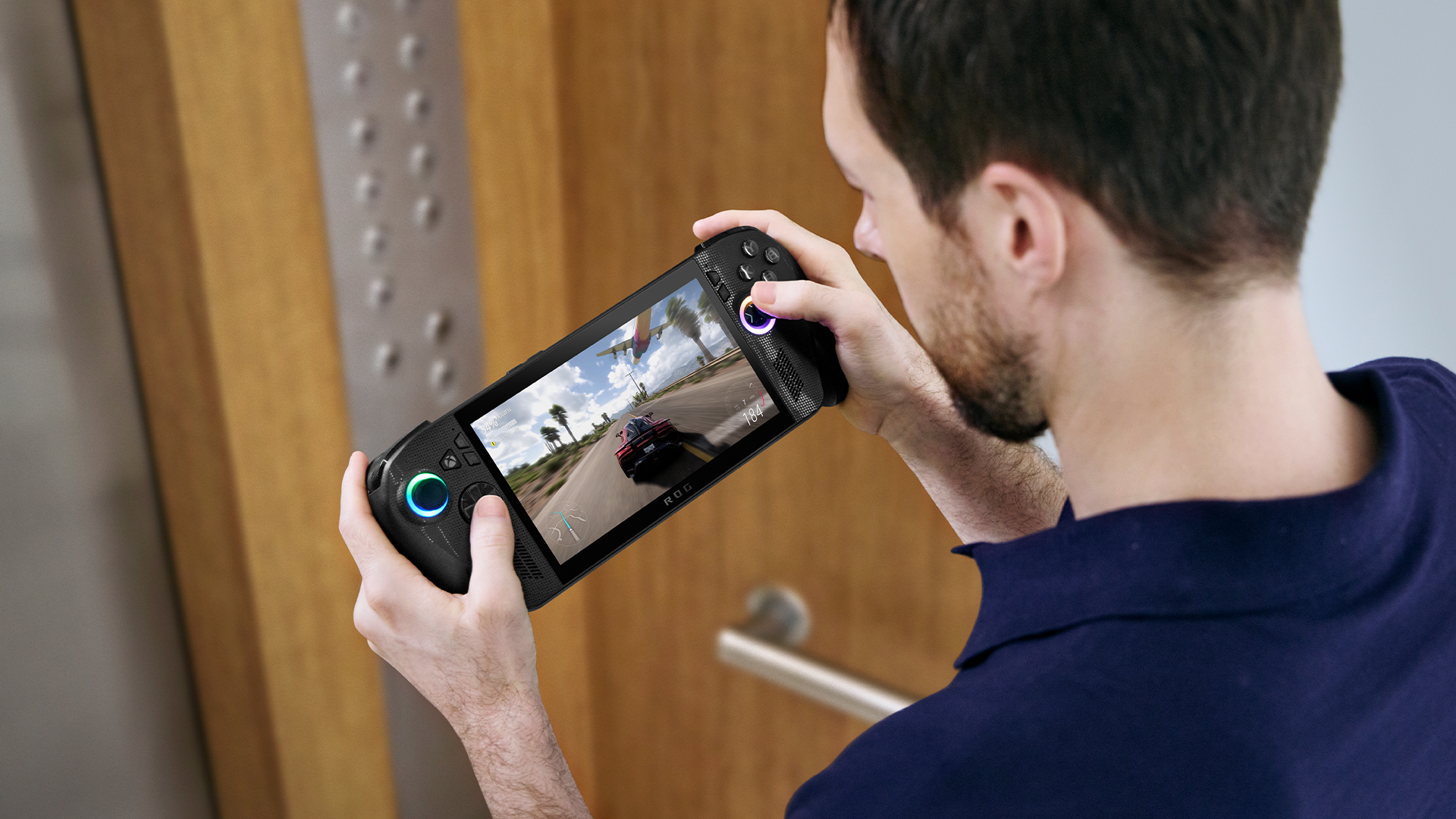 Photo showing the ROG Xbox Ally X handheld console being played