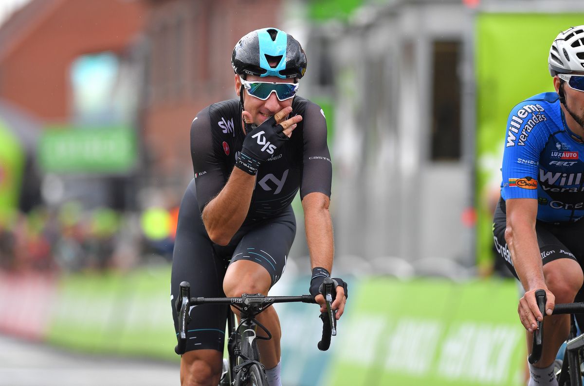 Sky's Elia Viviani finishes stage 3
