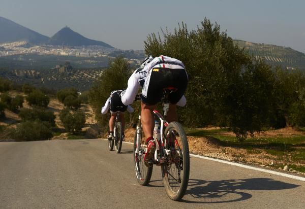 Two teammates speed along near Ja&eacute;n