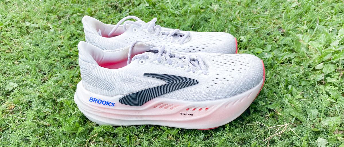 a pair of women&#039;s Brooks Glycerin Max placed on grass