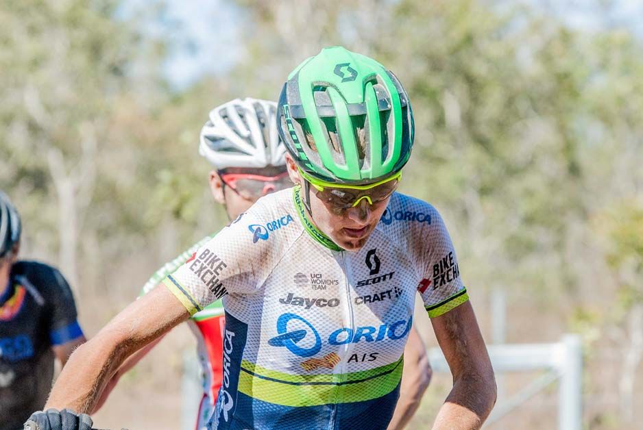 Annemiek van Vleuten on her way to another stage win