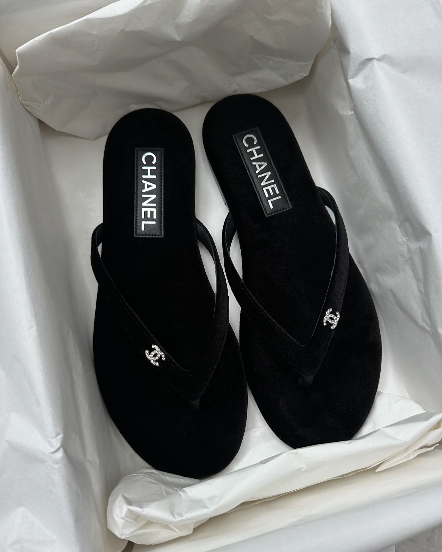 @clairerose chanel flip flops