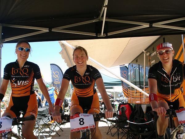 Skinsuits make you happy! Tory, Jo and Katherine warm up for the first short track race of the National Series