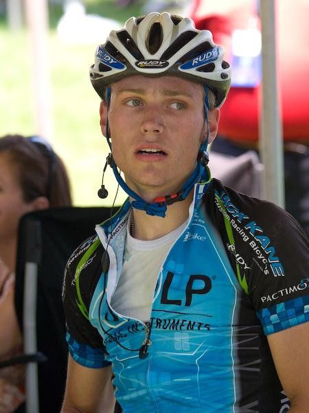 The pace and temperatures started to take a toll on the riders.