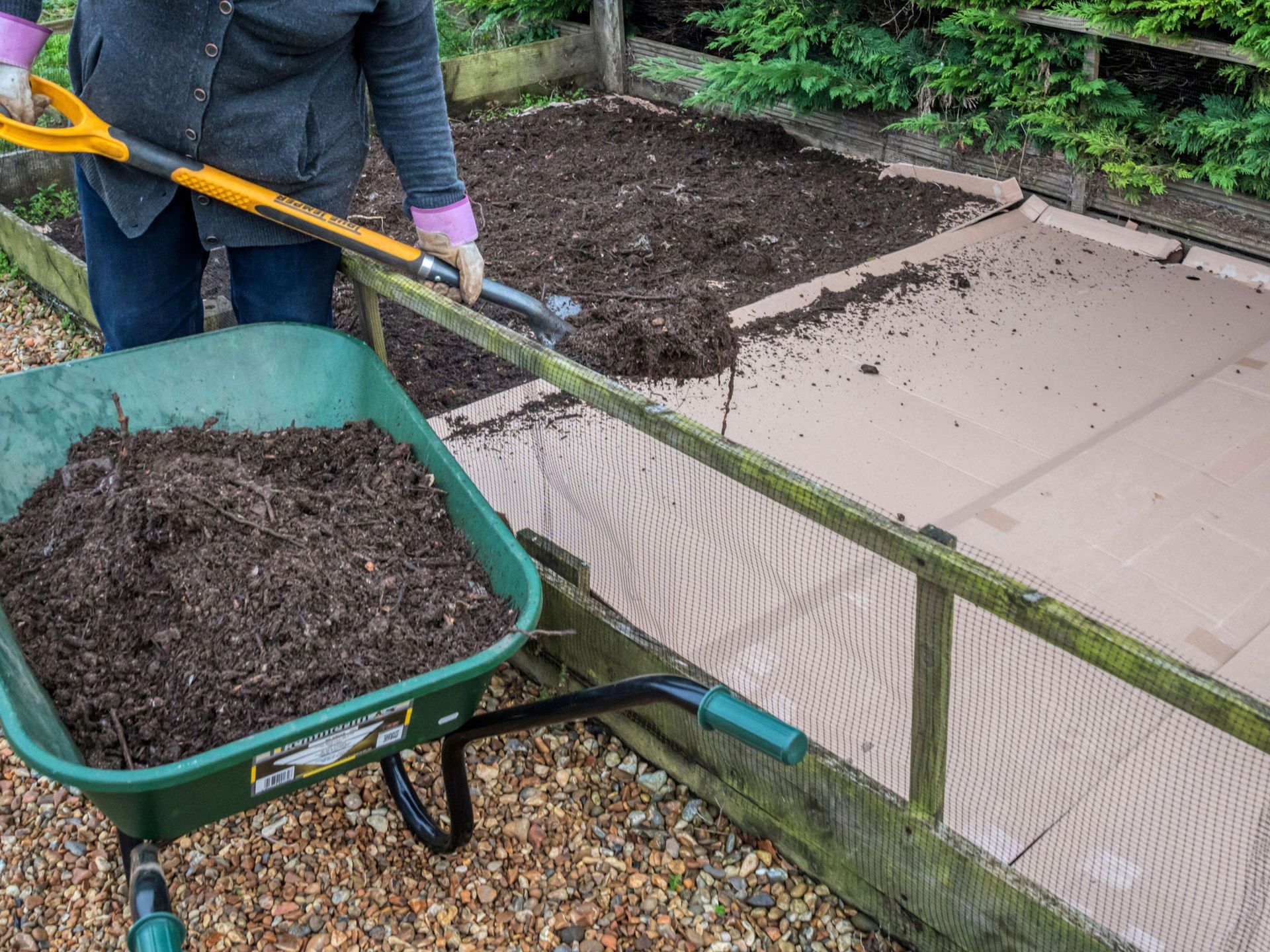 How to boost soil nutrients for the good of your backyard – and the planet 10 no dig bed with cardboard layers
