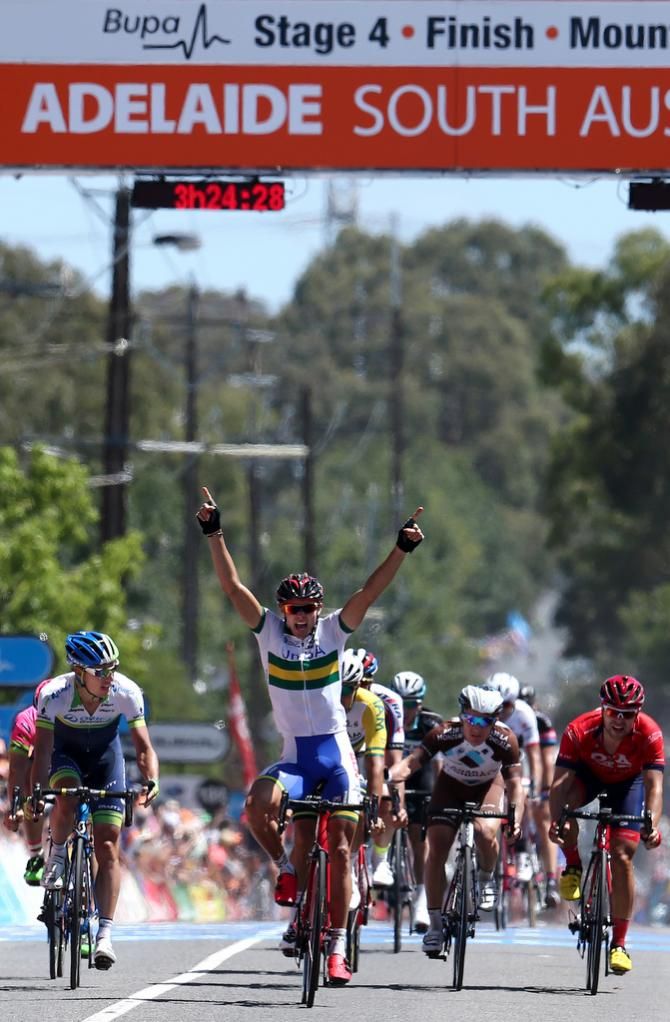 Steele von Hoff beats Daryl Impey to claim his first WorldTour win