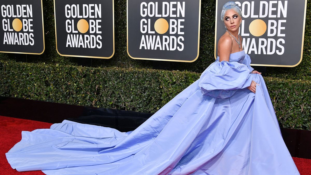 La signification cachée de la robe épique de Lady Gaga aux Golden Globes