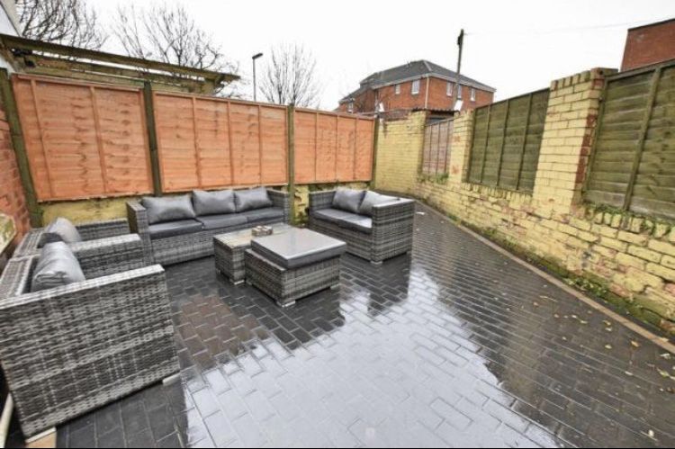 before and after backyard makeover