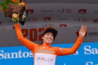 Pressure off Hosking at Women’s Tour Down Under – News Shorts