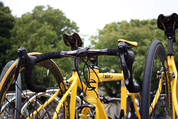 &hellip; and the Mavic neutral service uses the shifters on its yellow Cannondale bikes.